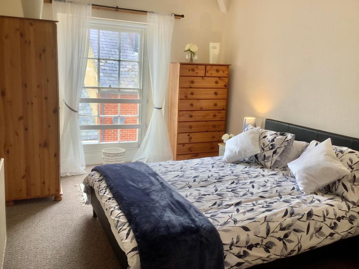 Second Floor Apartment Tenby Town Centre Luaran gambar