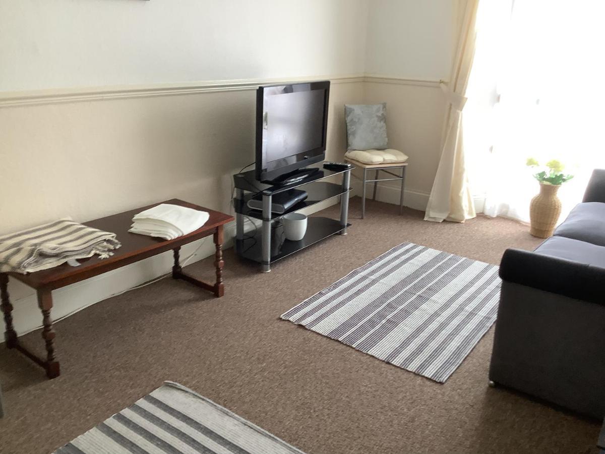 Second Floor Apartment Tenby Town Centre Luaran gambar